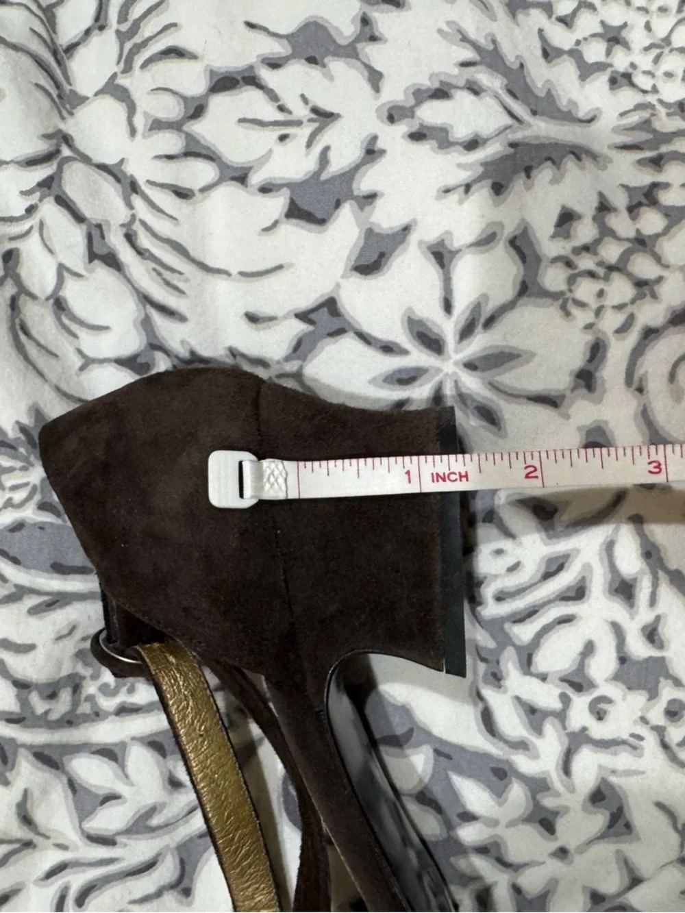 Vintage Saint Laurent Brown Suede Pointed Strappy Heels size 8 N - made in Italy - Picture 11 of 11